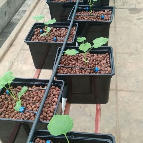 कृषि ग्रीनहाउस सामान प्लास्टिक पीई पानी की आपूर्ति ड्रिप सिंचाई पाइप 3